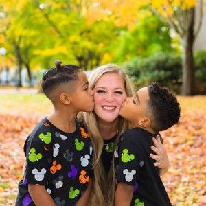 Meet your Posher, Larae